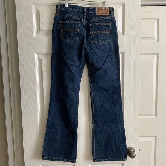 Express Precision Fit Low Rise Flare Jeans Size 5/6 R - Picture 2 of 8